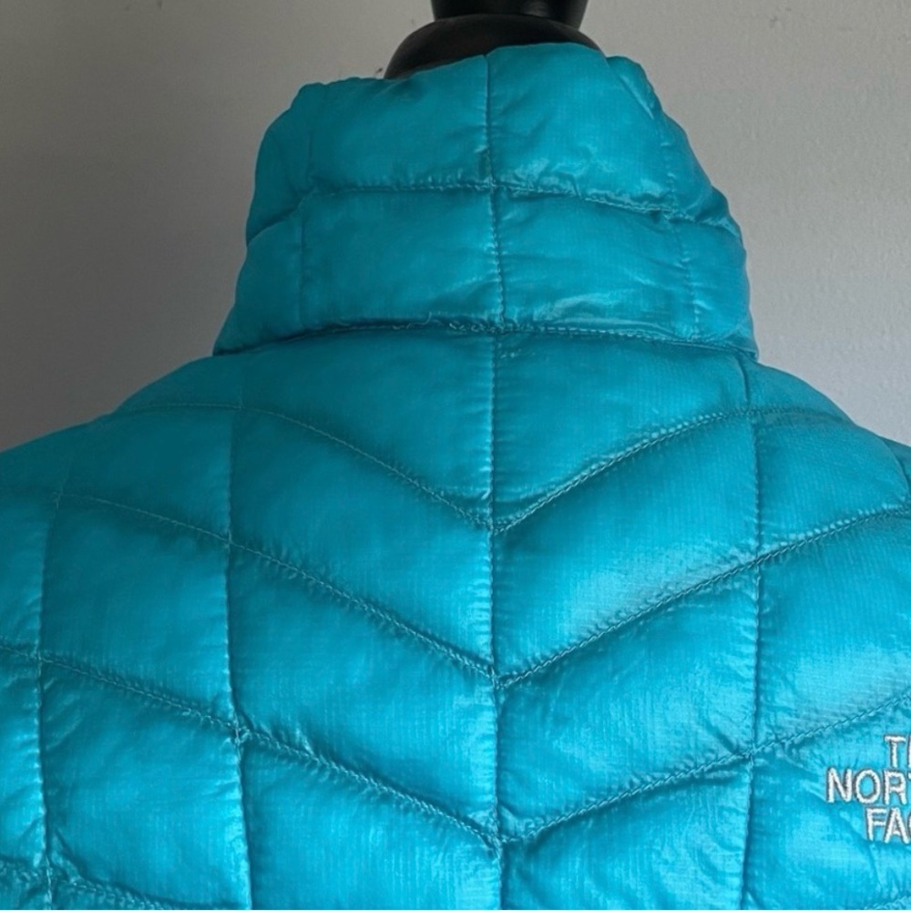 The North Face Spring Jacket - Picture 4 of 6